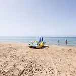 Charming In With Sea View Apartamento